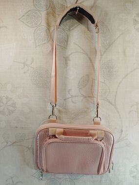 Casecrown Pink Croc Embossed Laptop/Crossbody Shoulder Bag